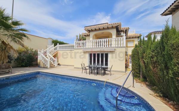 Villa - A Vendre - La Zenia - La Zenia