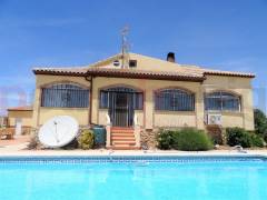 Resales - Villa - Other areas - Inland