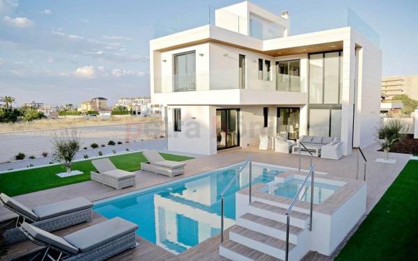 Villa - New build - Orihuela Costa - Campoamor