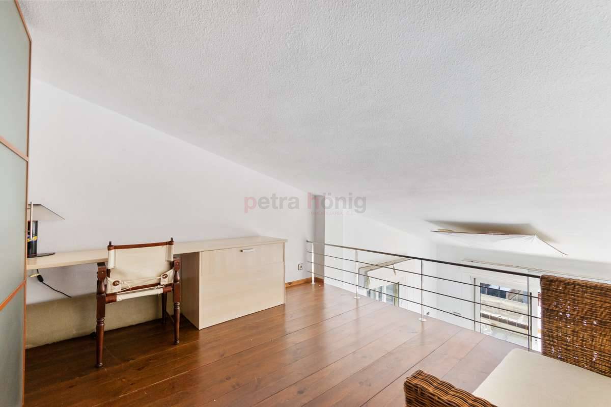 Resales - Apartment - Lo Pagan