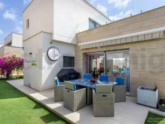 Resales - Villa - Orihuela Costa - Vistabella golf