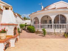 Gebrauchtobjekte - Einfamilienhaus - Ciudad Quesada