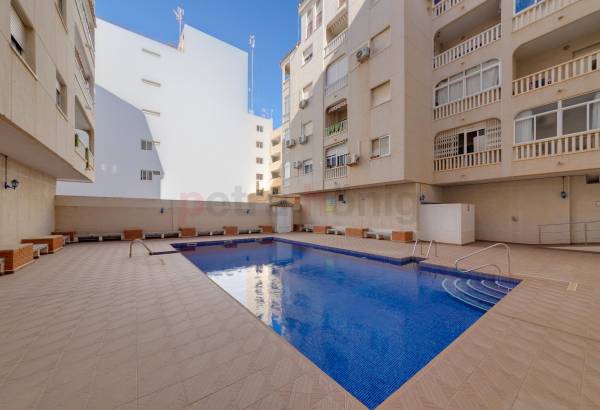 Apartment - Gebrauchtobjekte - Torrevieja - Playa De Los Náufragos