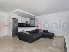 Resales - Apartment - Villamartin