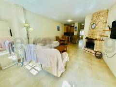 Resales - Bungalow - Torrevieja - Aguas Nuevas