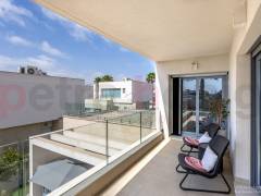 Resales - Villa - Orihuela Costa - Vistabella golf