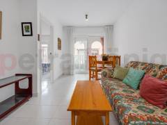 Resales - Apartment - Torrevieja - Playa De Los Náufragos