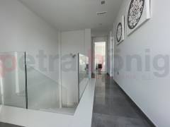 nieuw - Villa - Torrevieja - Los Altos