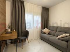 Resales - Apartment - Torrevieja - Playa del Cura