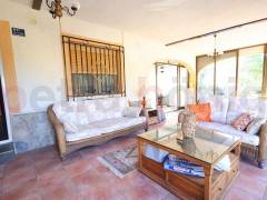 Resales - Villa - Crevillente