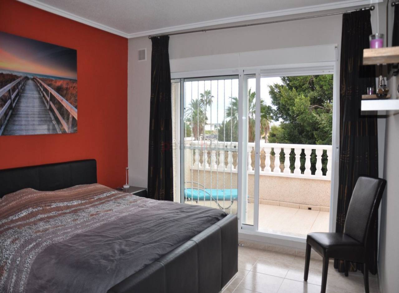 A Vendre - Villa - Ciudad Quesada