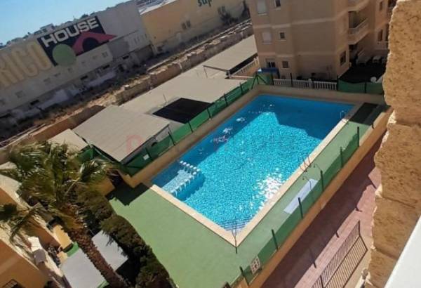 Appartement - A Vendre - Torrevieja - Sector 25