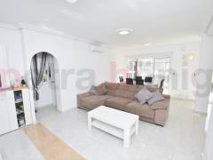 Sale - Вилла - Torrevieja - Los Altos