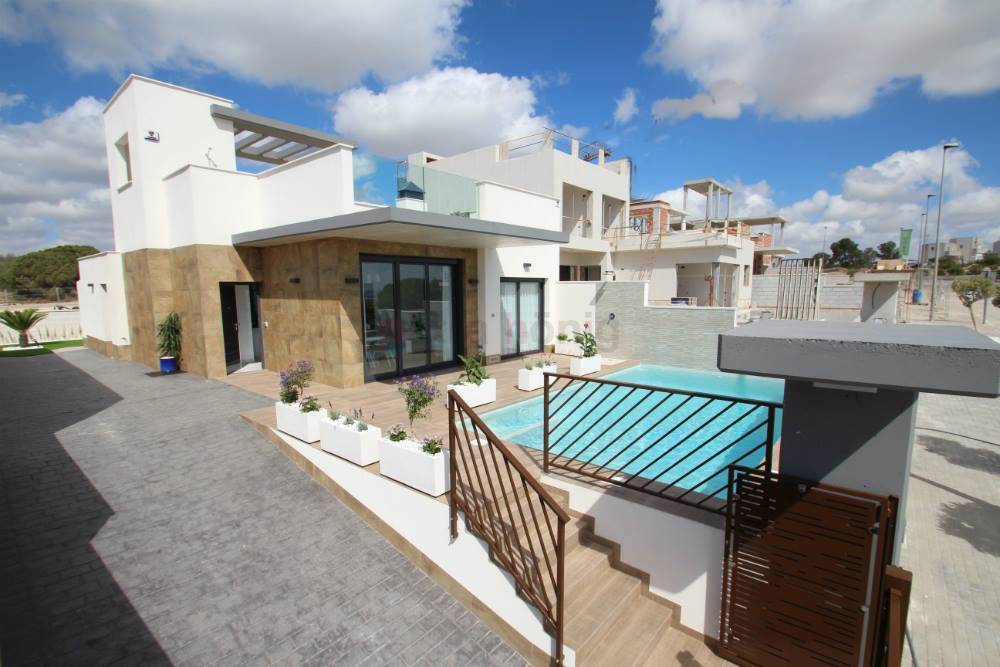 Obra Nueva - Chalet - Campoamor