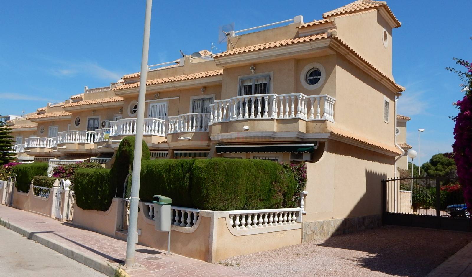 Resales - Townhouse - La Mata