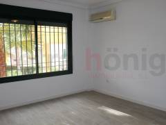 Resales - Apartment - Campoamor