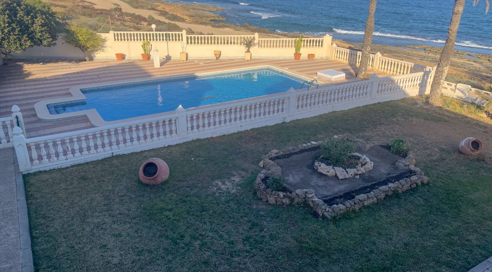 Resales - Villa - Torrevieja - La Veleta