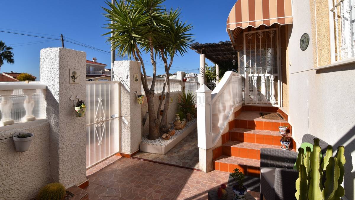 A Vendre - Villa - Ciudad Quesada