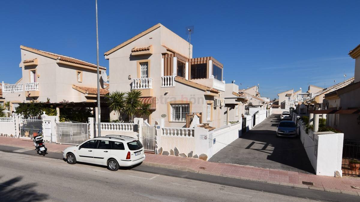 Gebrauchtobjekte - Einfamilienhaus - Ciudad Quesada