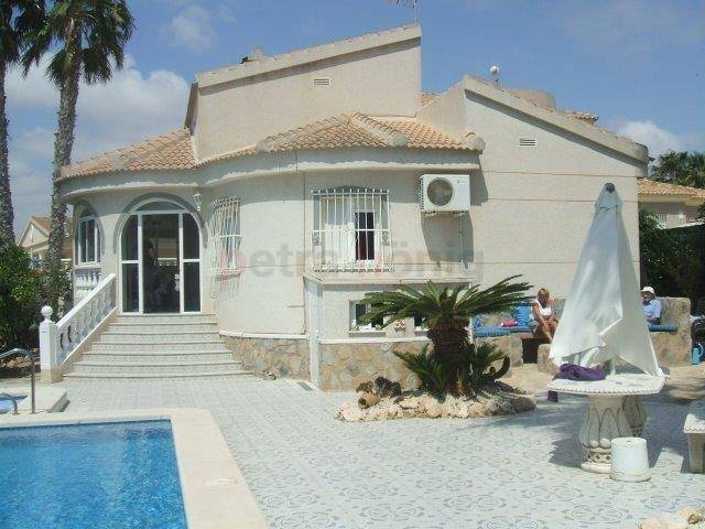 A Vendre - Villa - Ciudad Quesada - Lo Pepin