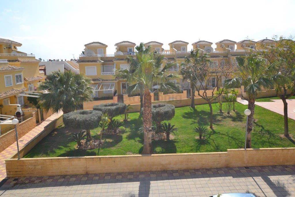 Resales - Townhouse - Punta Prima