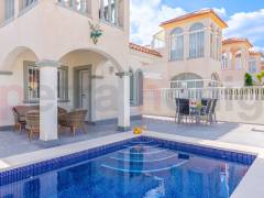 Resales - Villa - Lo Crispin