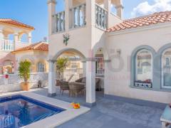 Resales - Villa - Lo Crispin