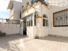 Sale - Бунгало - Torrevieja - Jardin del Mar