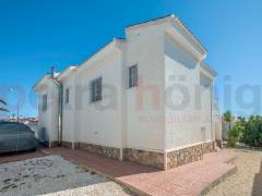 A Vendre - Villa - Ciudad Quesada