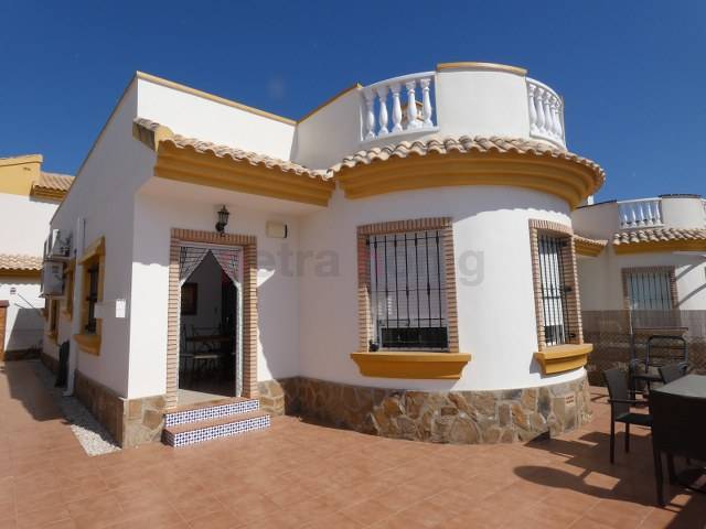 Resales - Villa - El Raso - El Raso, Guardamar