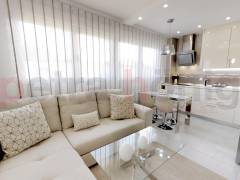 Resales - Apartment - Torrevieja