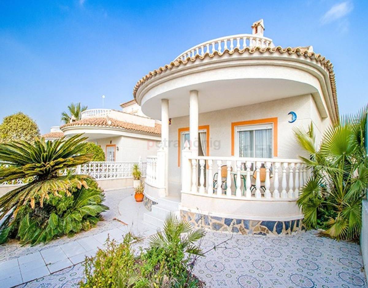 A Vendre - Villa - Ciudad Quesada