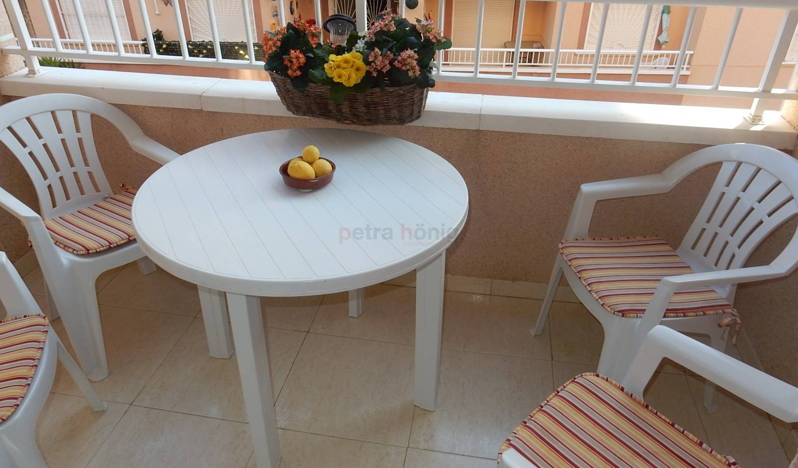 Resales - Apartment - Algorfa