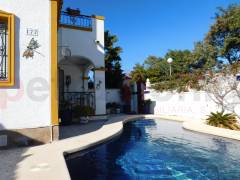 Resales - Semi Detached - Vista Bella Golf - Entre Naranjos