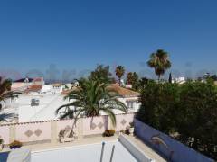 Gebrauchtobjekte - Einfamilienhaus - Torrevieja - Torreta Florida