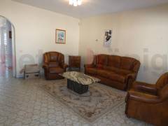 Sale - Вилла - Torrevieja - Torreta Florida