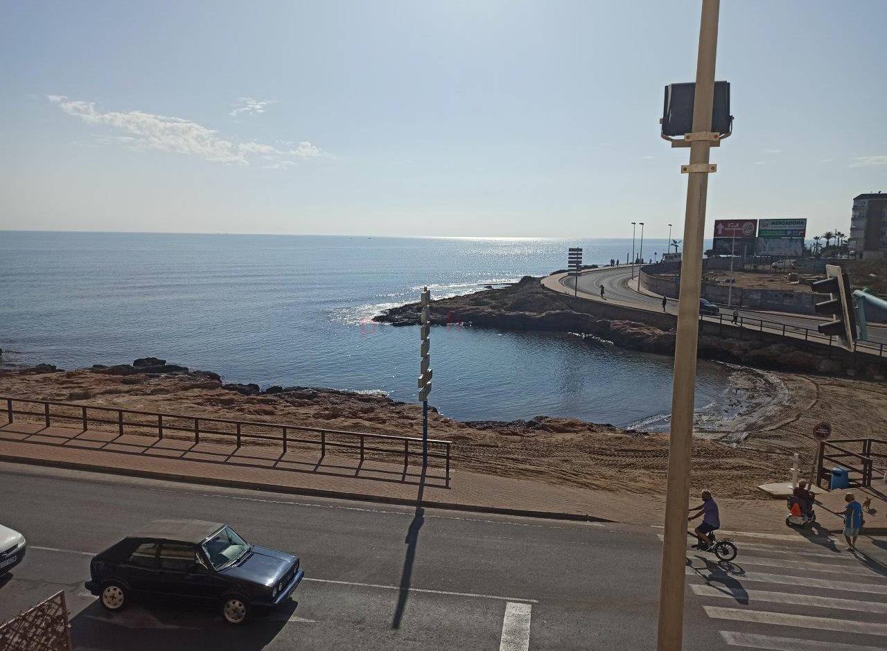 Til Salgs - Leilighet - Torrevieja - Playa del Cura