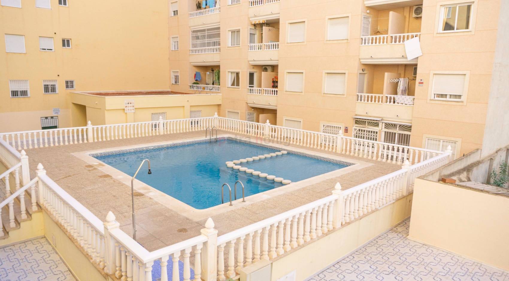 Resales - Apartment - Torrevieja