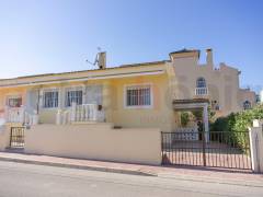 Gebrauchtobjekte - Einfamilienhaus - Ciudad Quesada - Pueblo Lucero