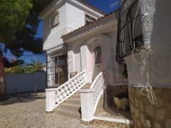 Gebrauchtobjekte - Einfamilienhaus - Ciudad Quesada - Town Center