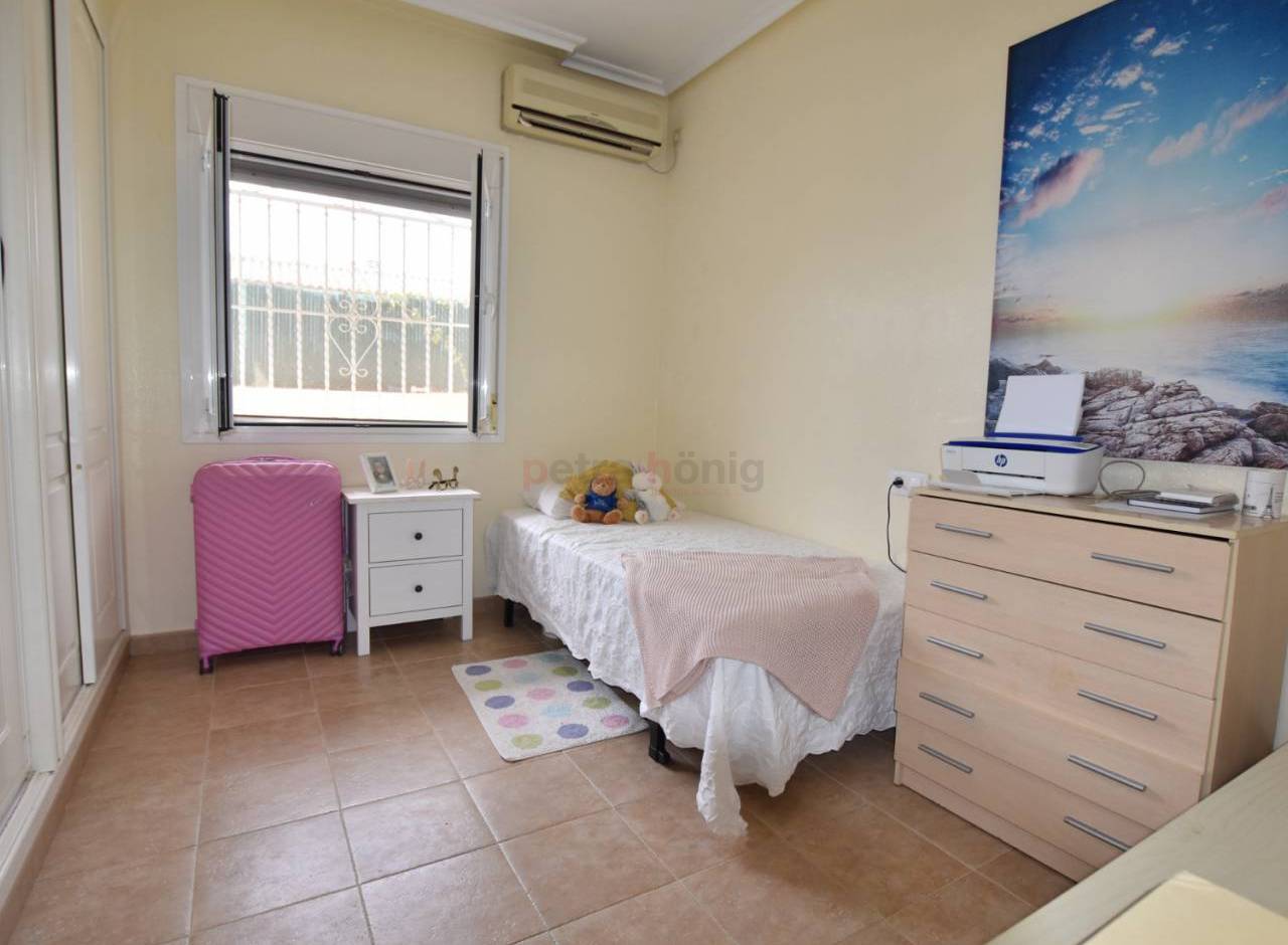 A Vendre - Villa - Ciudad Quesada