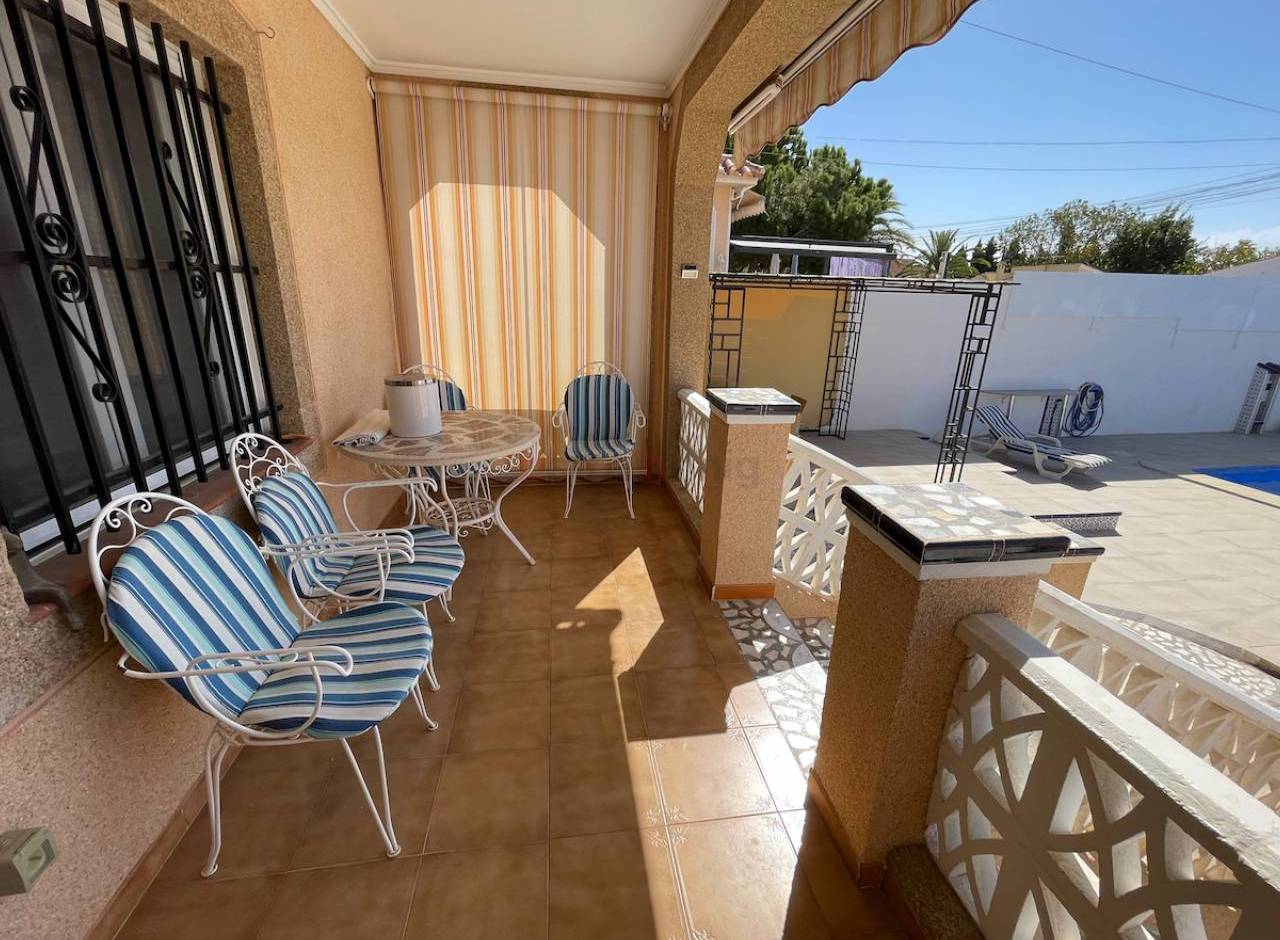 A Vendre - Villa - Ciudad Quesada