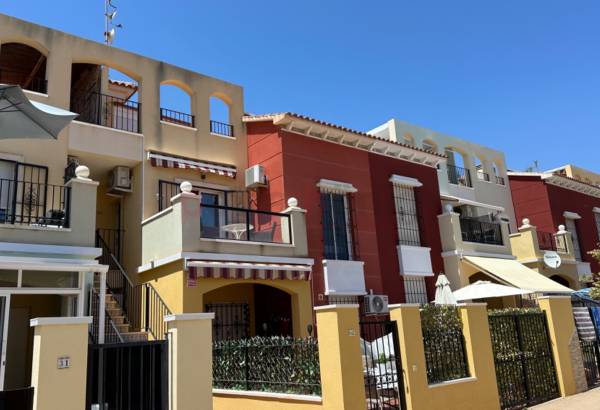 Apartment - Resales - Torrevieja - Aguas Nuevas