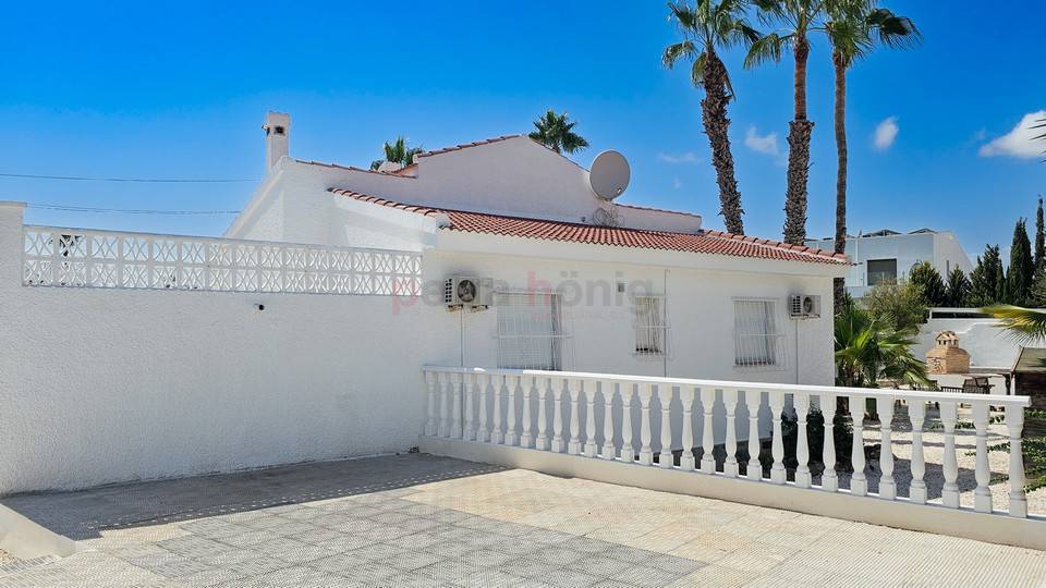 A Vendre - Villa - Ciudad Quesada