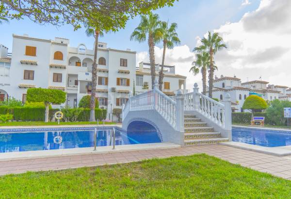 Appartement - A Vendre - Ciudad Quesada - Bravo Hills Club