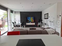 Resales - Villa - Guardamar del Segura - El Raso, Guardamar