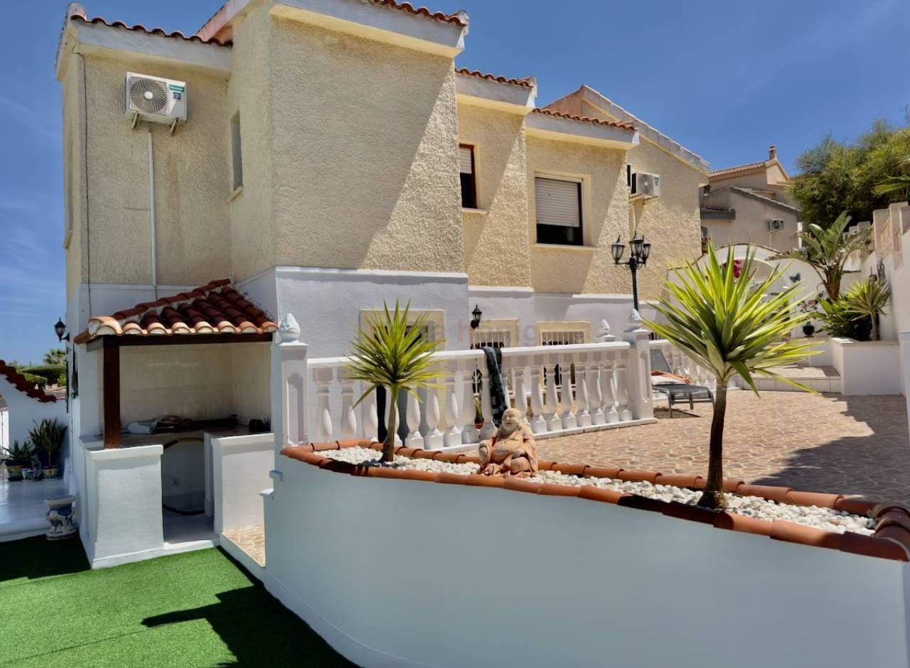 A Vendre - Villa - Ciudad Quesada - La Marquesa Golf