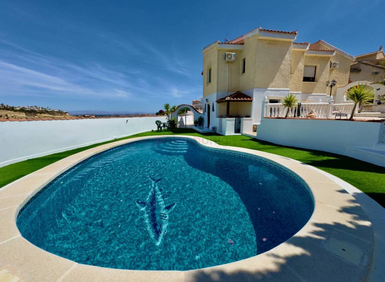 A Vendre - Villa - Ciudad Quesada - La Marquesa Golf