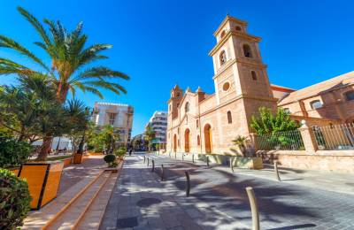 Eiendommer til salgs i Torrevieja